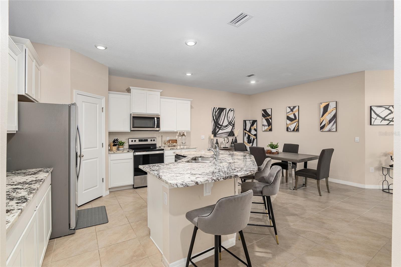 Image 20 of 52 For 5389 48th Place