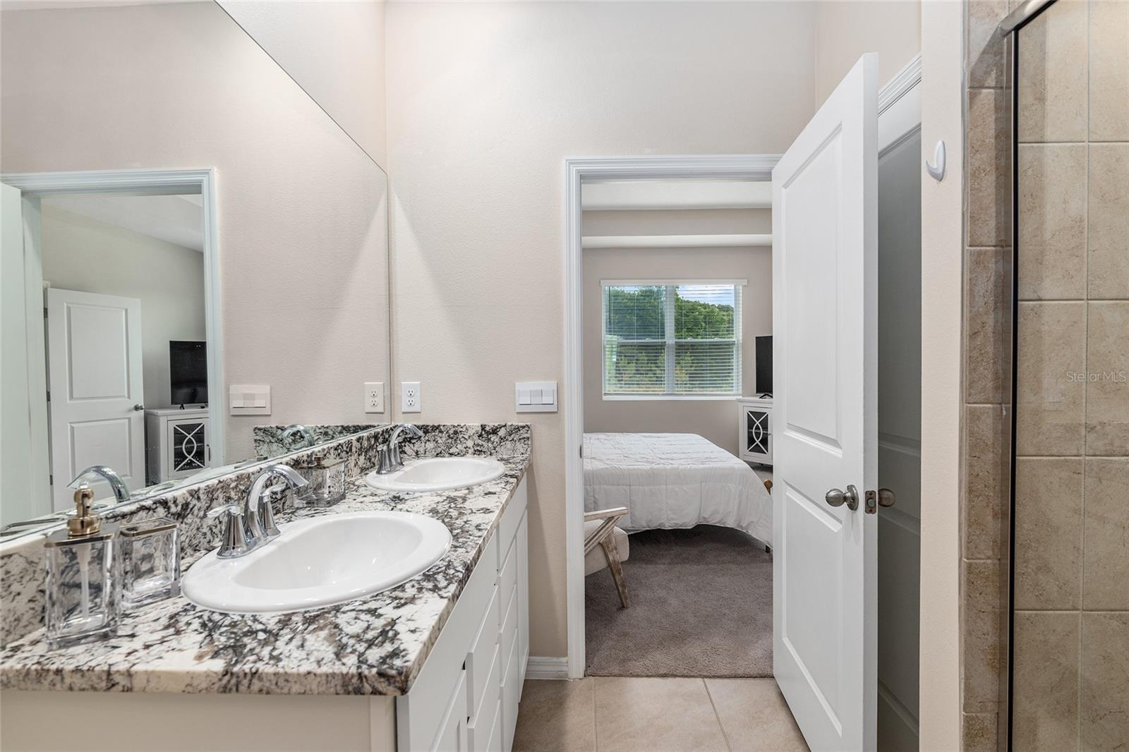 Image 28 of 52 For 5389 48th Place