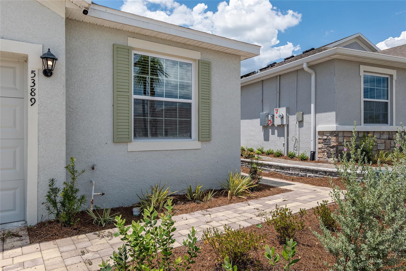 Image 3 of 52 For 5389 48th Place