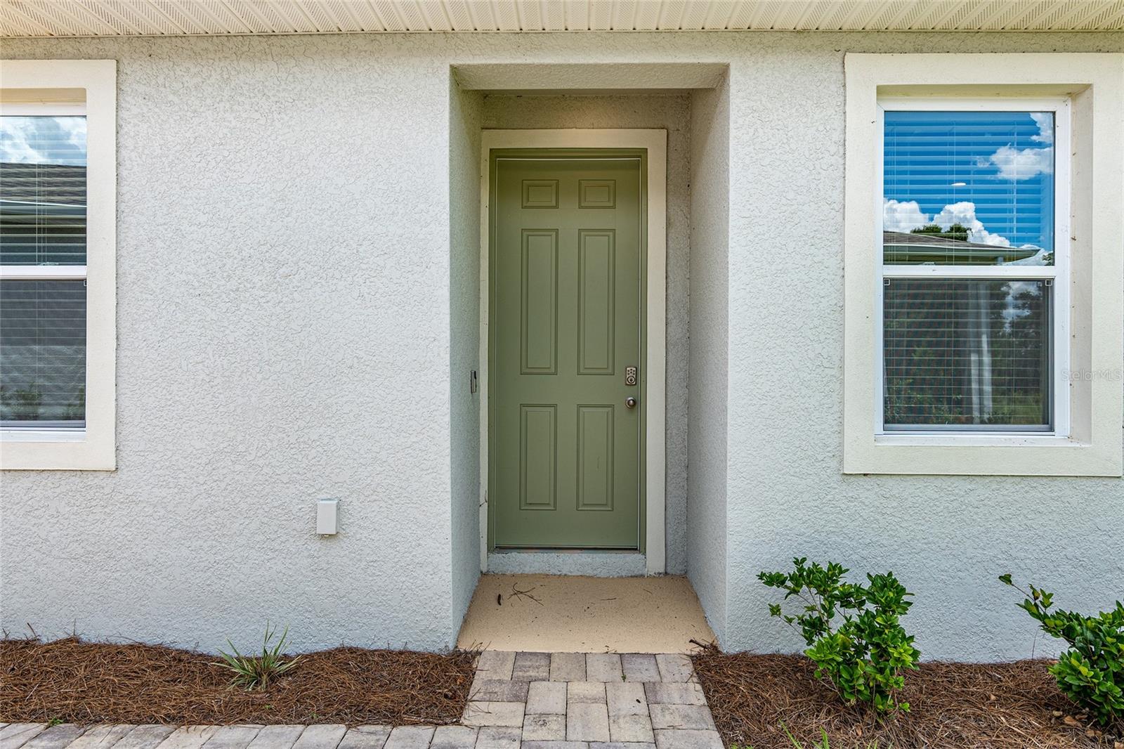 Image 5 of 52 For 5389 48th Place