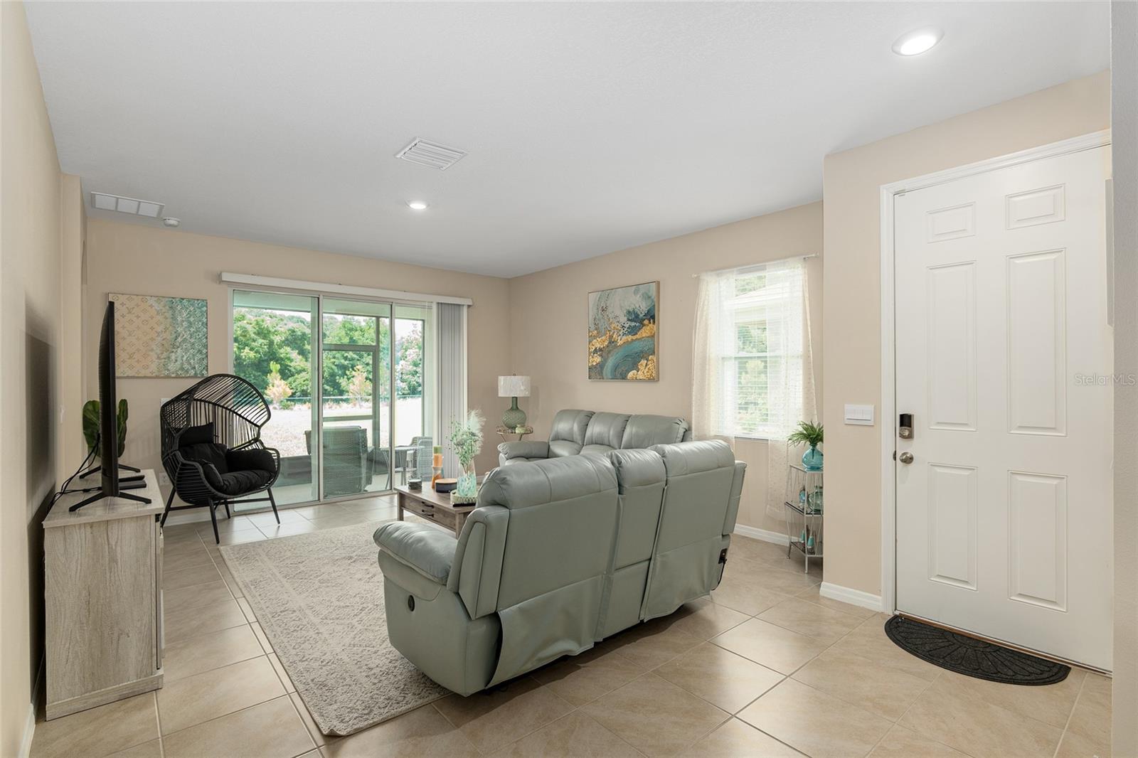 Image 7 of 52 For 5389 48th Place