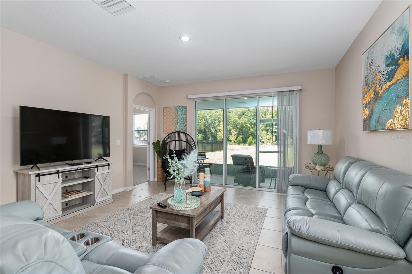 Image 9 of 52 For 5389 48th Place