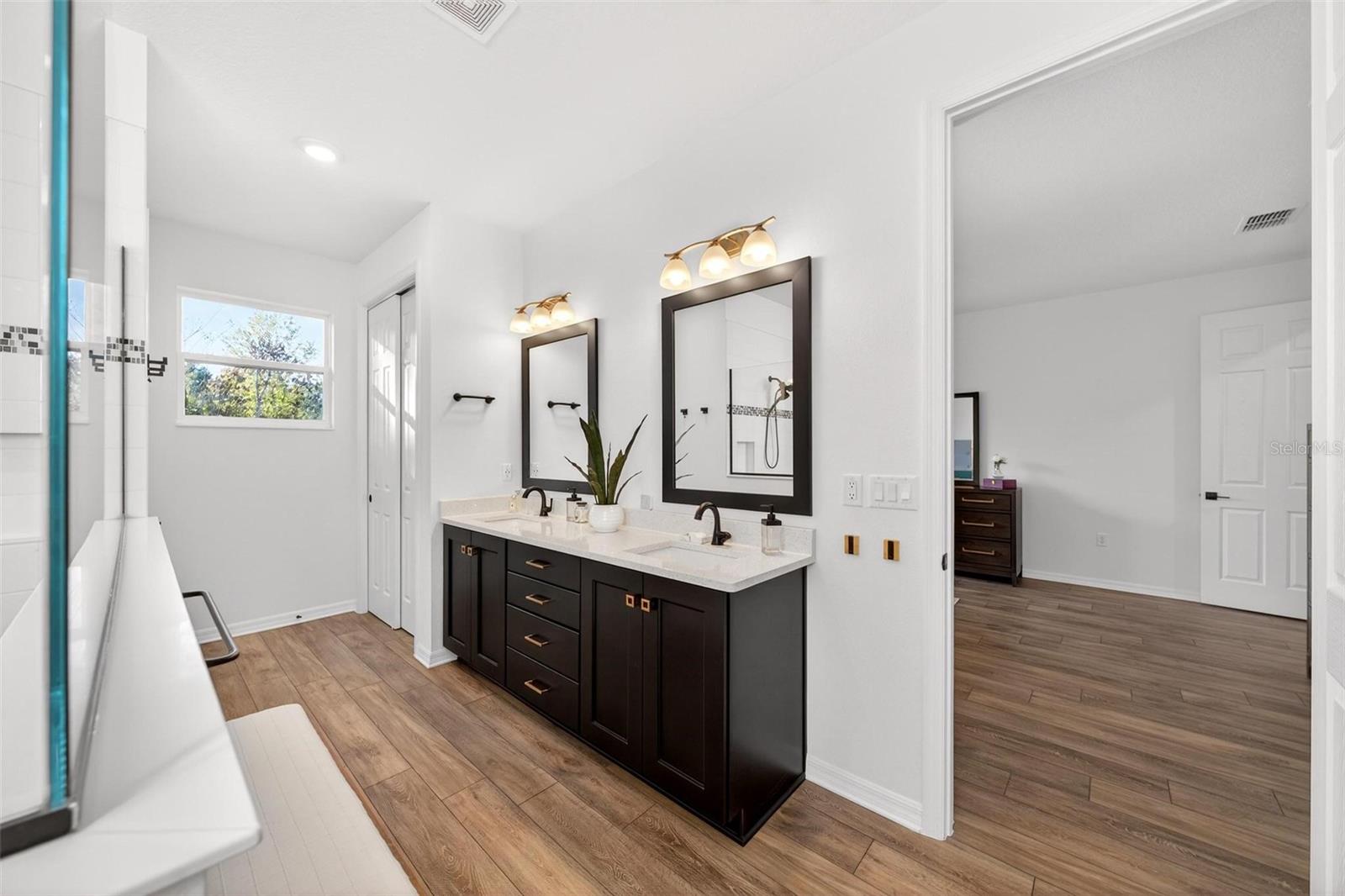 Image 52 of 99 For 9746 108th Terrace Road