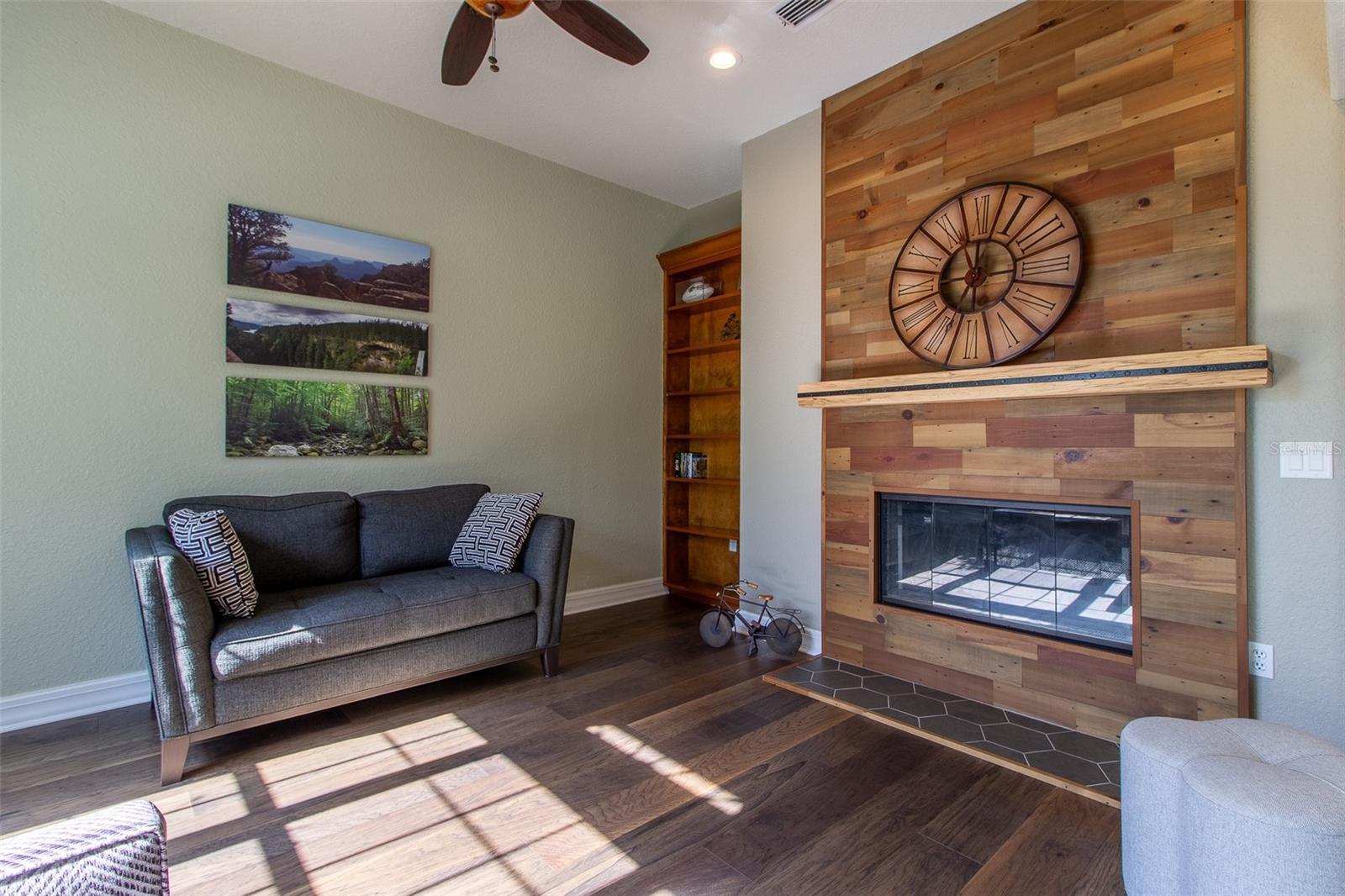 Image 4 of 61 For 8950 17th Court