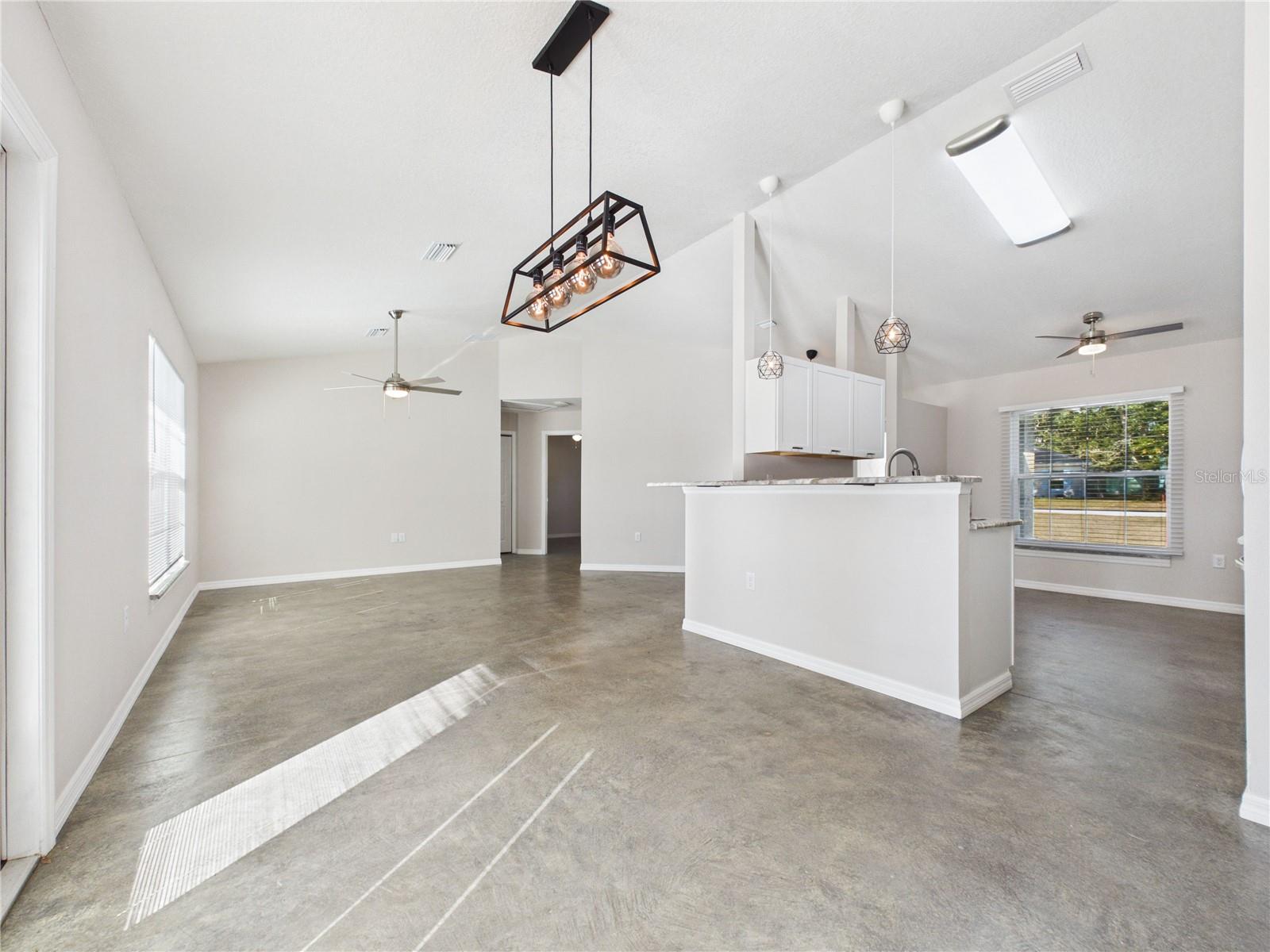 Image 11 of 32 For 24 Pine Course Pass