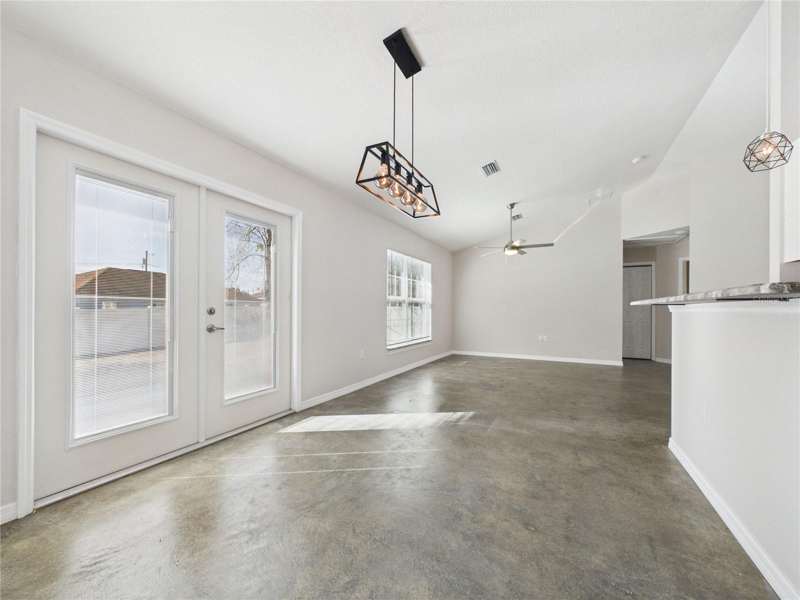 Image 12 of 32 For 24 Pine Course Pass