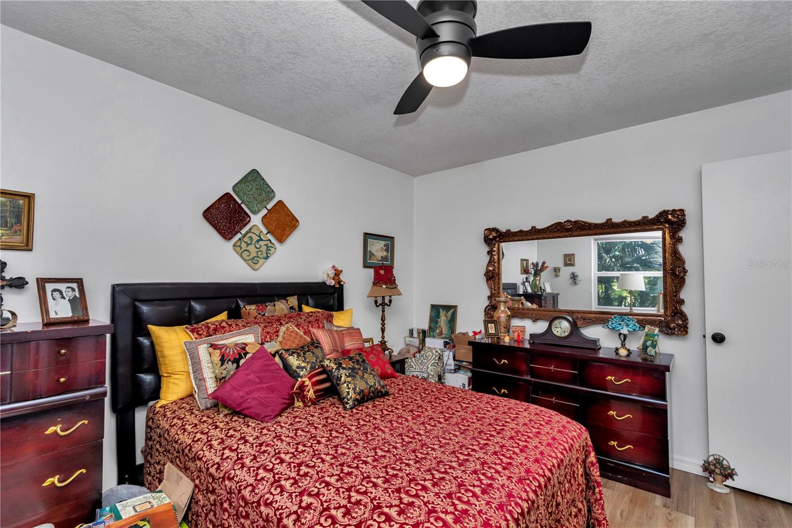 Image 34 of 38 For 715 12th Terrace