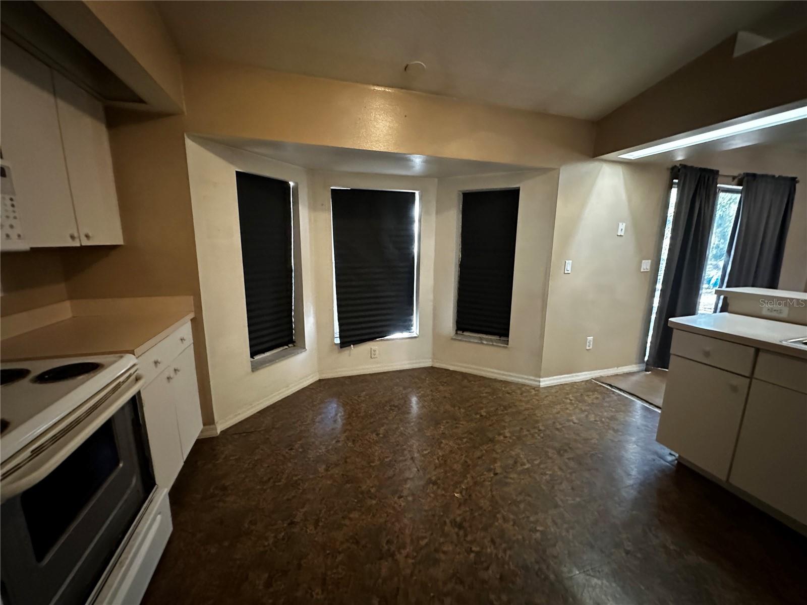 Image 11 of 14 For 67 Larch Course