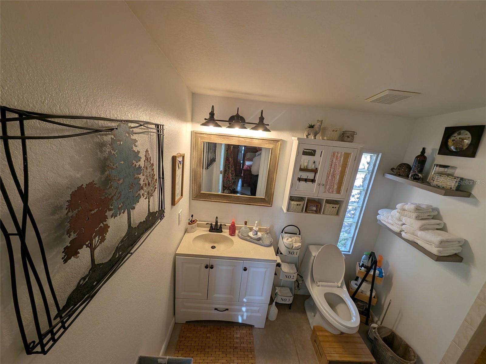 Image 35 of 91 For 14730 61st Street Road