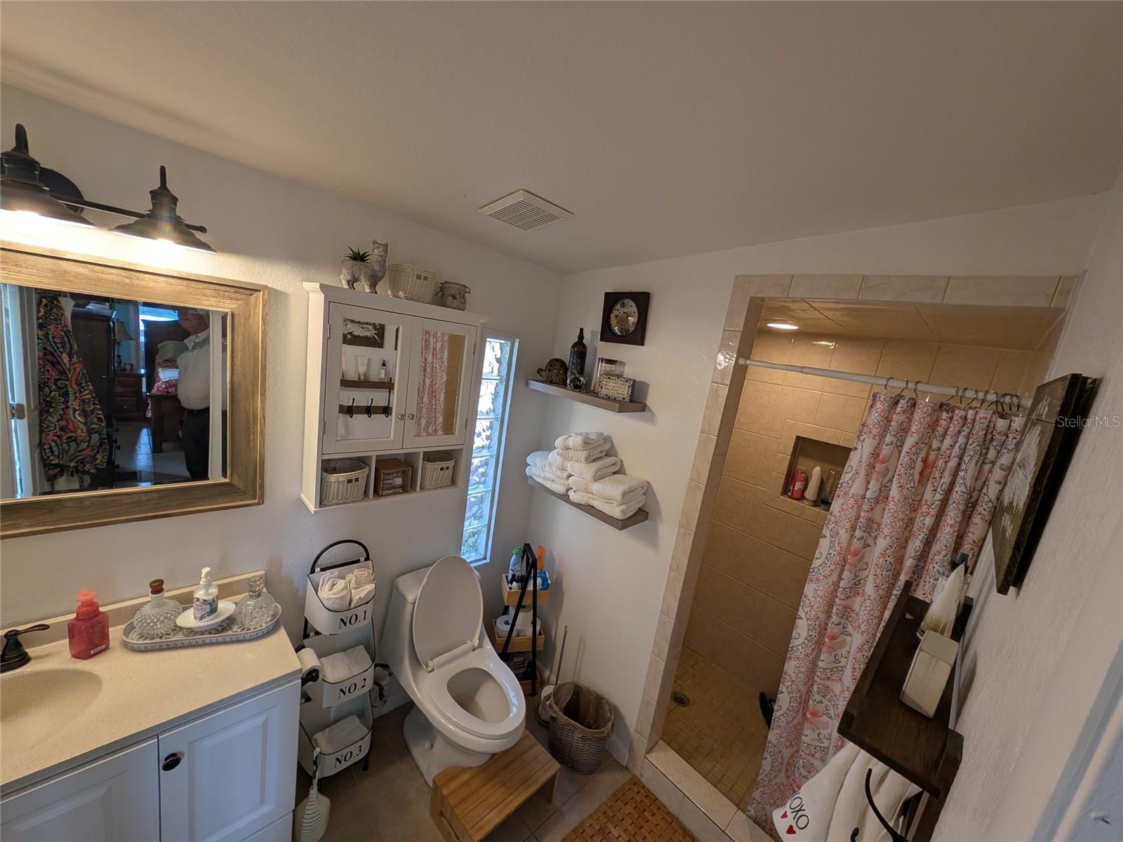 Image 36 of 91 For 14730 61st Street Road