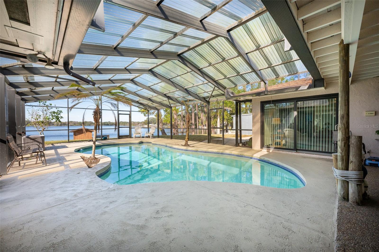 Image 26 of 40 For 620 Lake Kathryn Circle