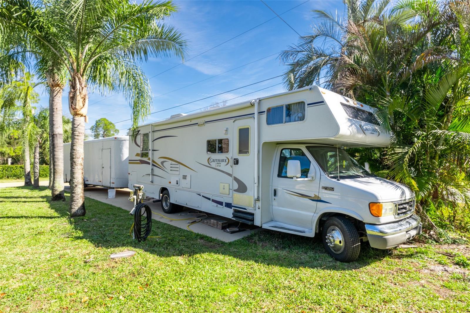 Image 33 of 40 For 620 Lake Kathryn Circle