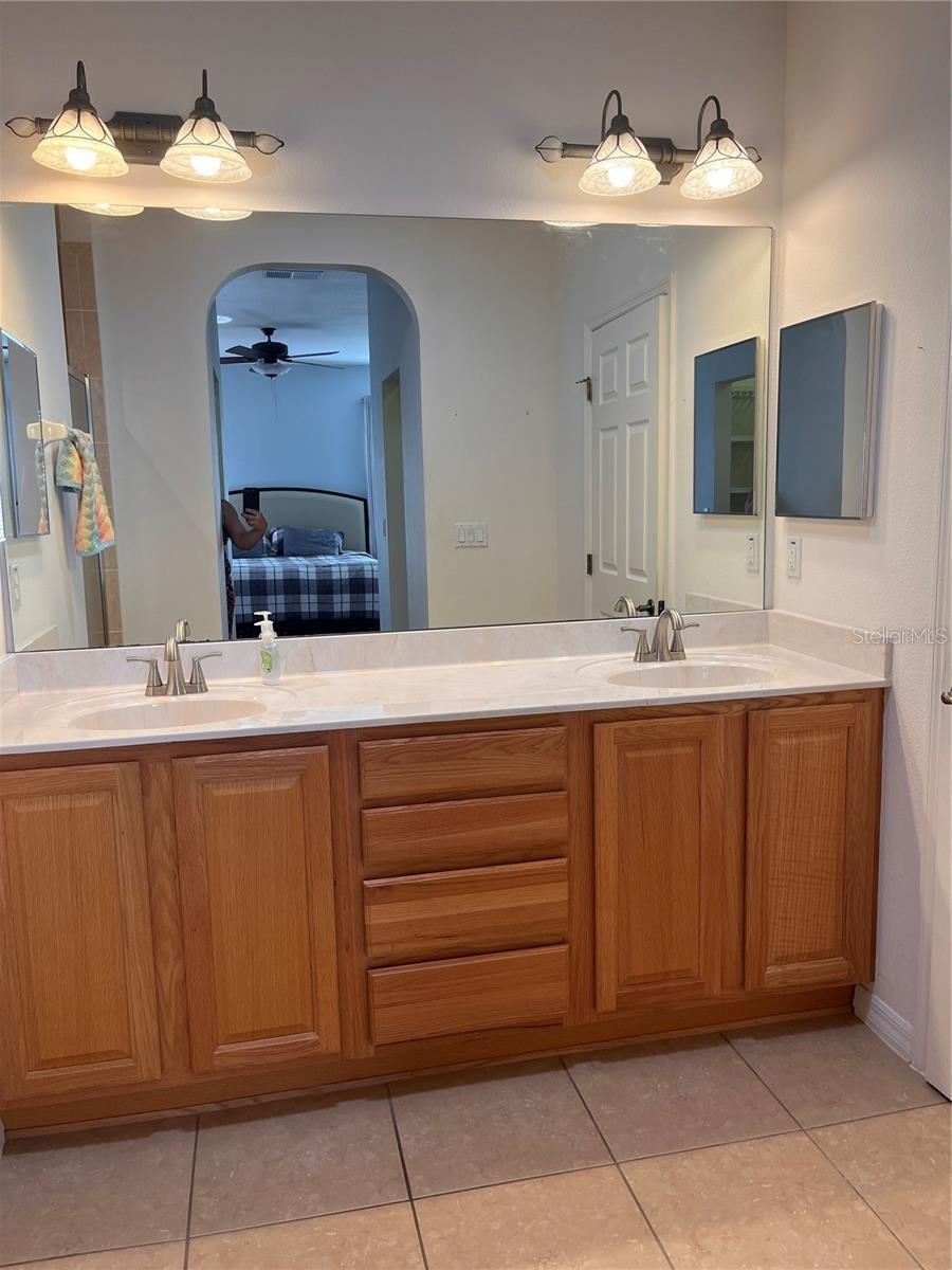 Image 14 of 24 For 8908 84th Circle