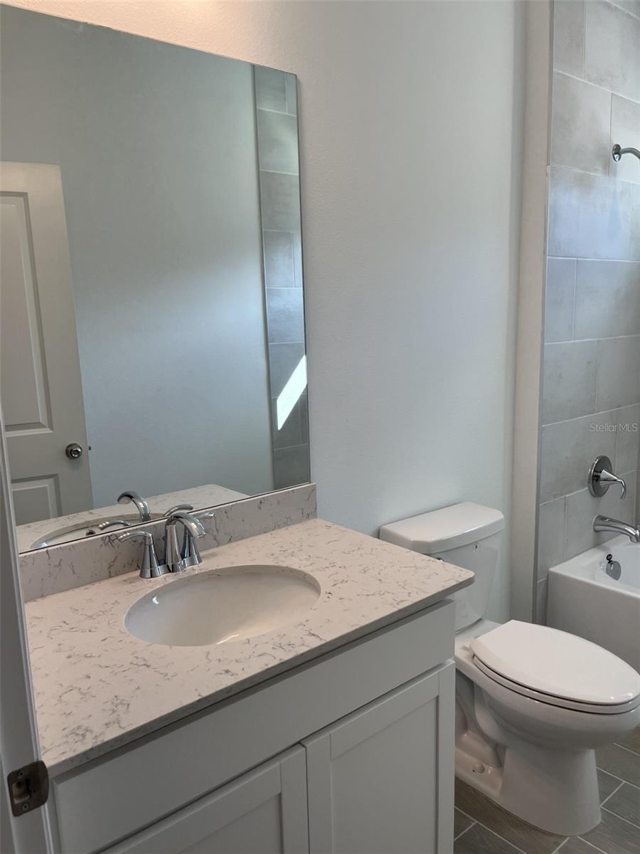 Image 26 of 70 For 19735 77th Loop