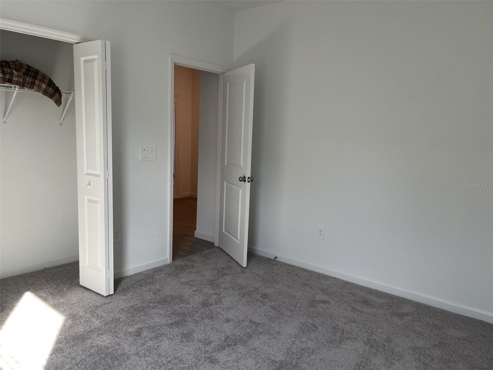 Image 35 of 70 For 19735 77th Loop