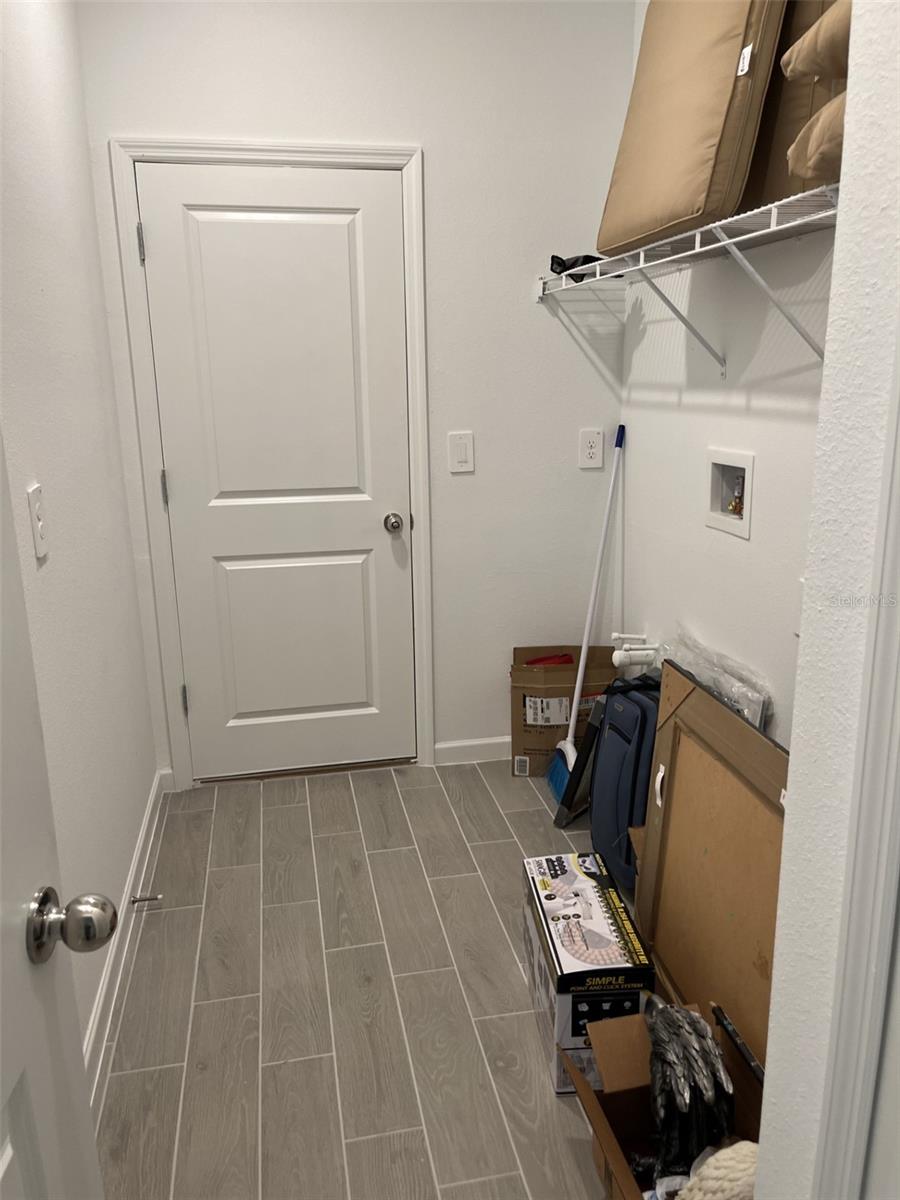 Image 50 of 70 For 19735 77th Loop