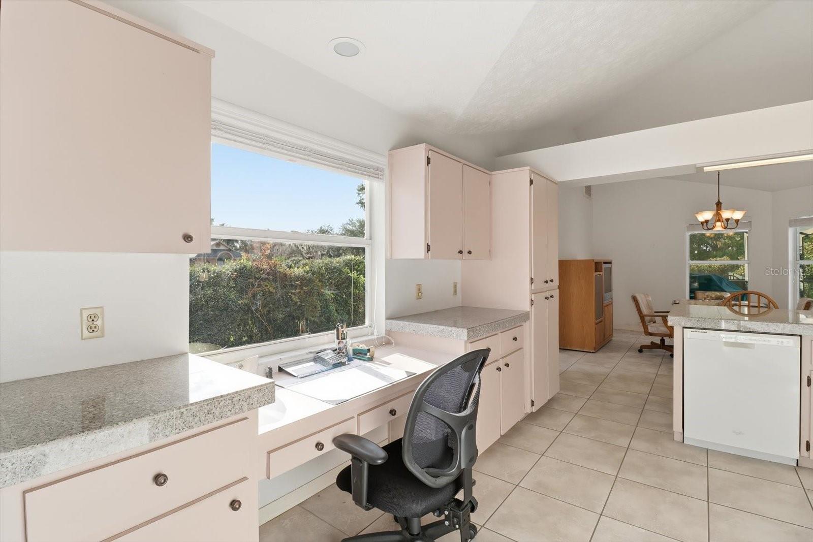 Image 13 of 51 For 8951 Sweetwater Drive