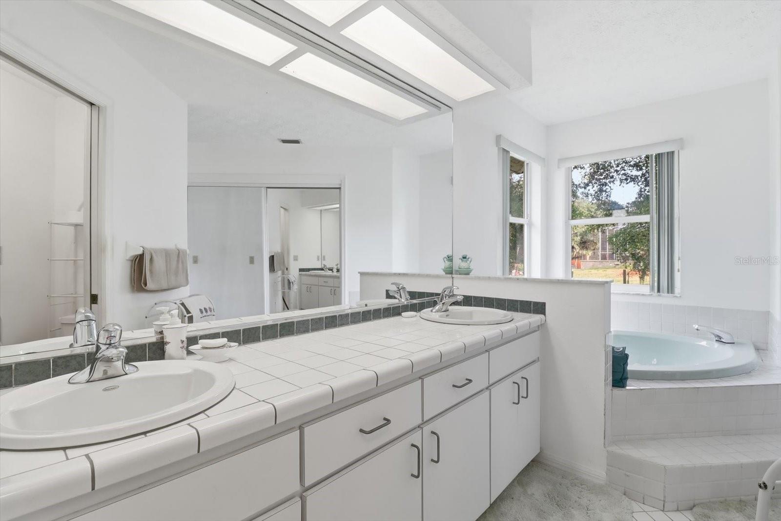 Image 18 of 51 For 8951 Sweetwater Drive