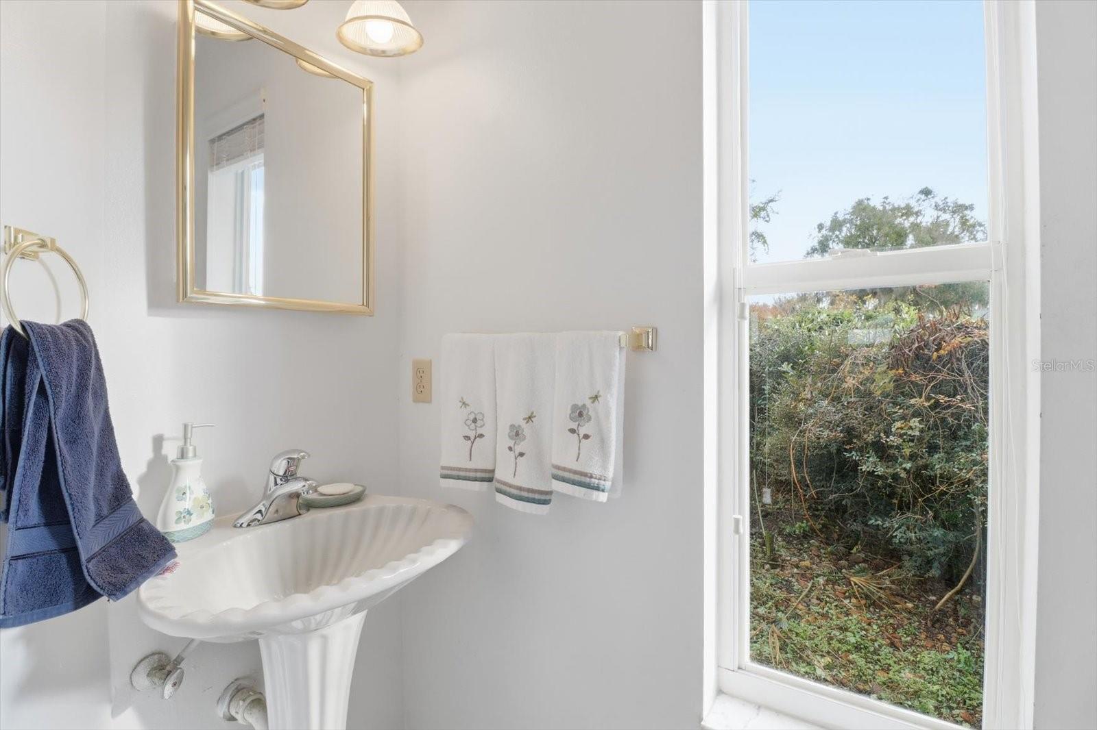 Image 28 of 51 For 8951 Sweetwater Drive