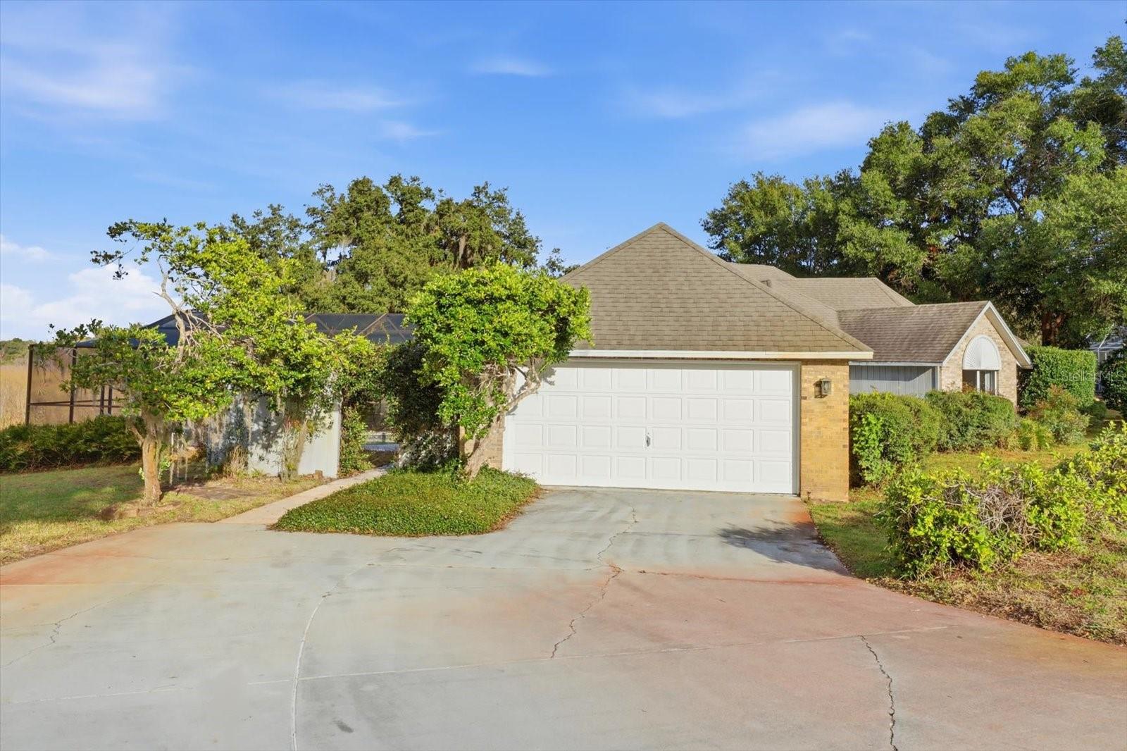 Image 40 of 51 For 8951 Sweetwater Drive