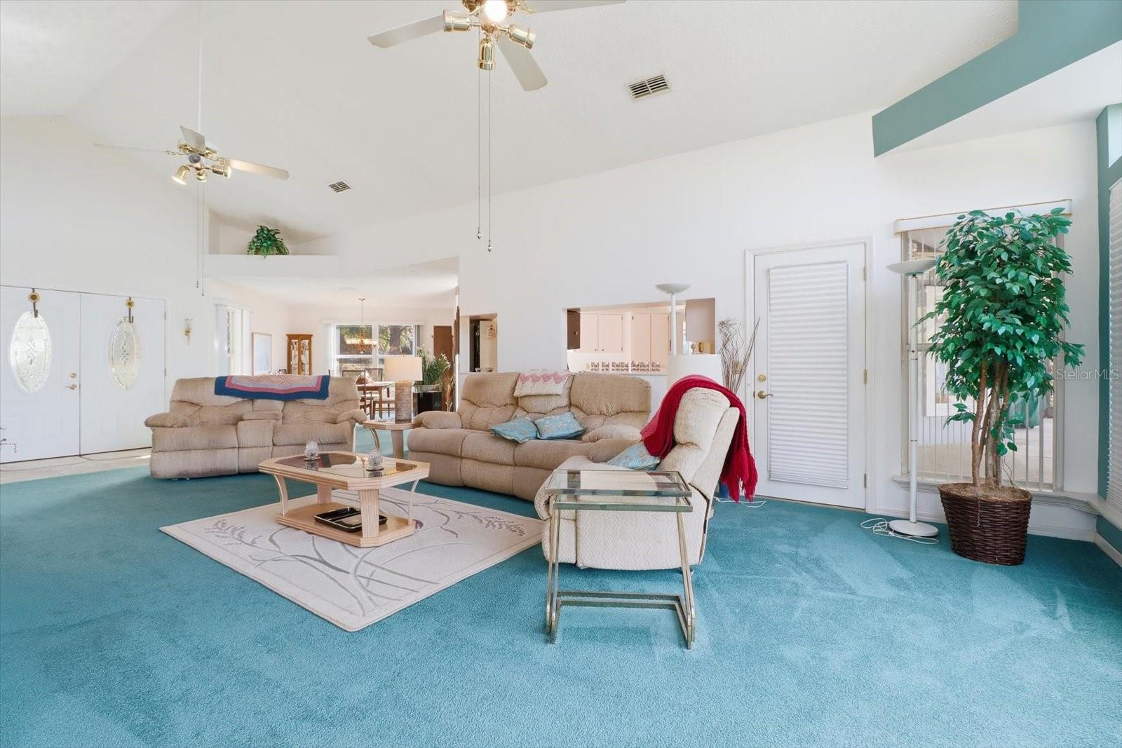 Image 5 of 51 For 8951 Sweetwater Drive