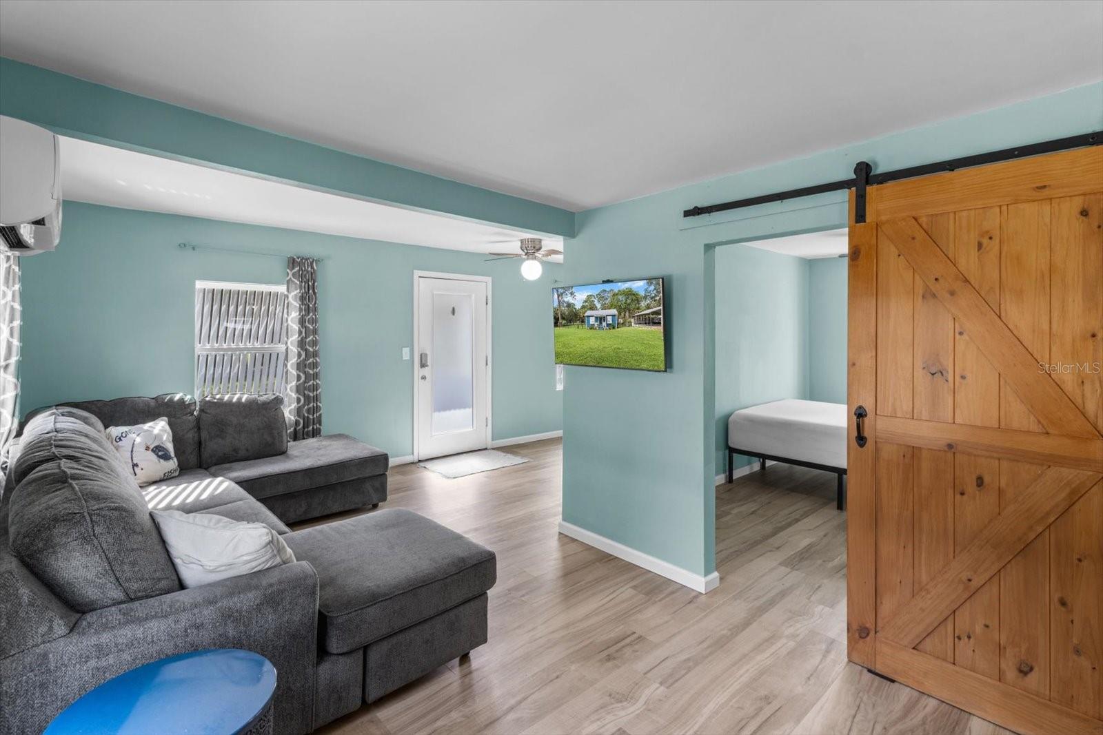 Image 17 of 43 For 7 65th Street