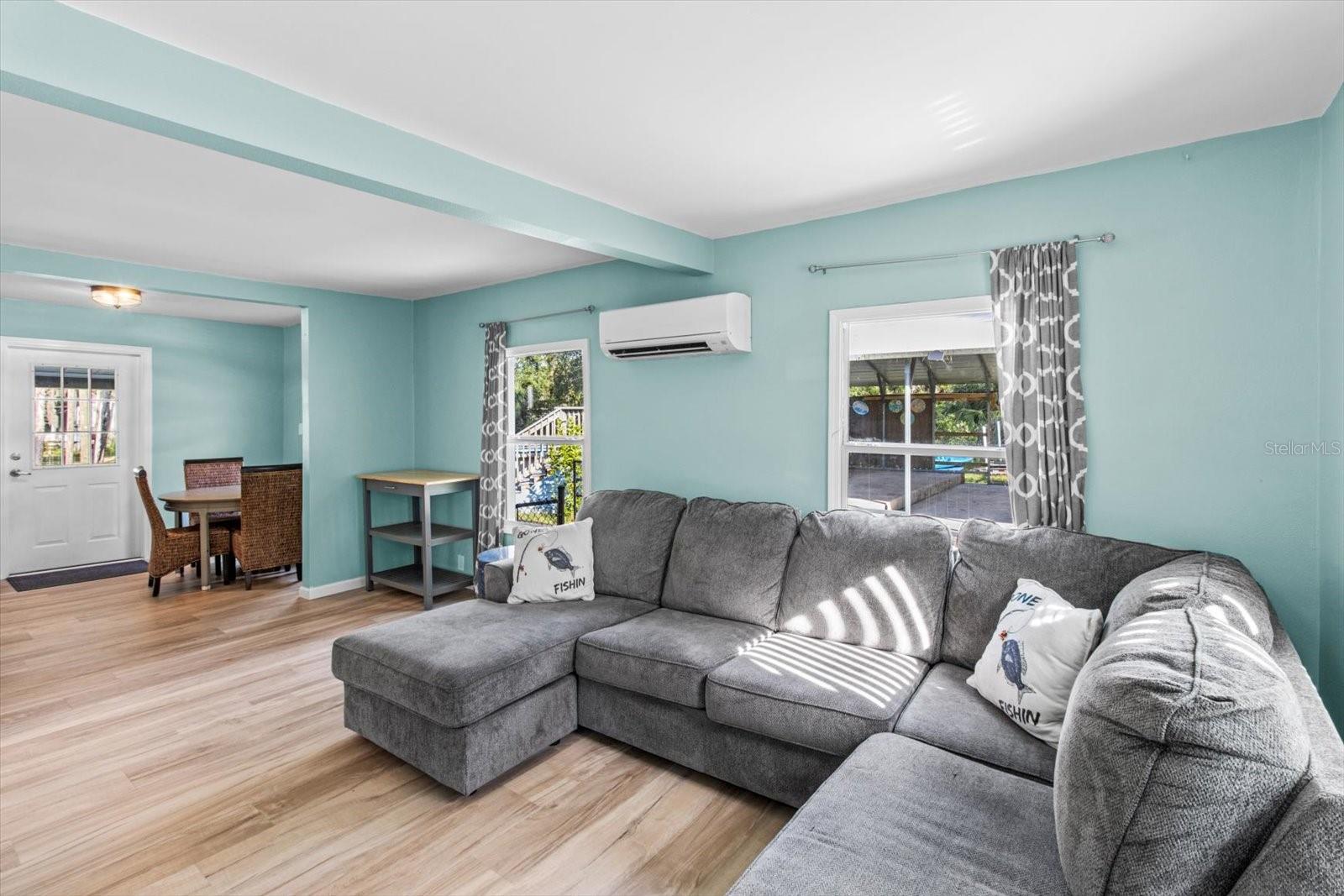 Image 6 of 43 For 7 65th Street