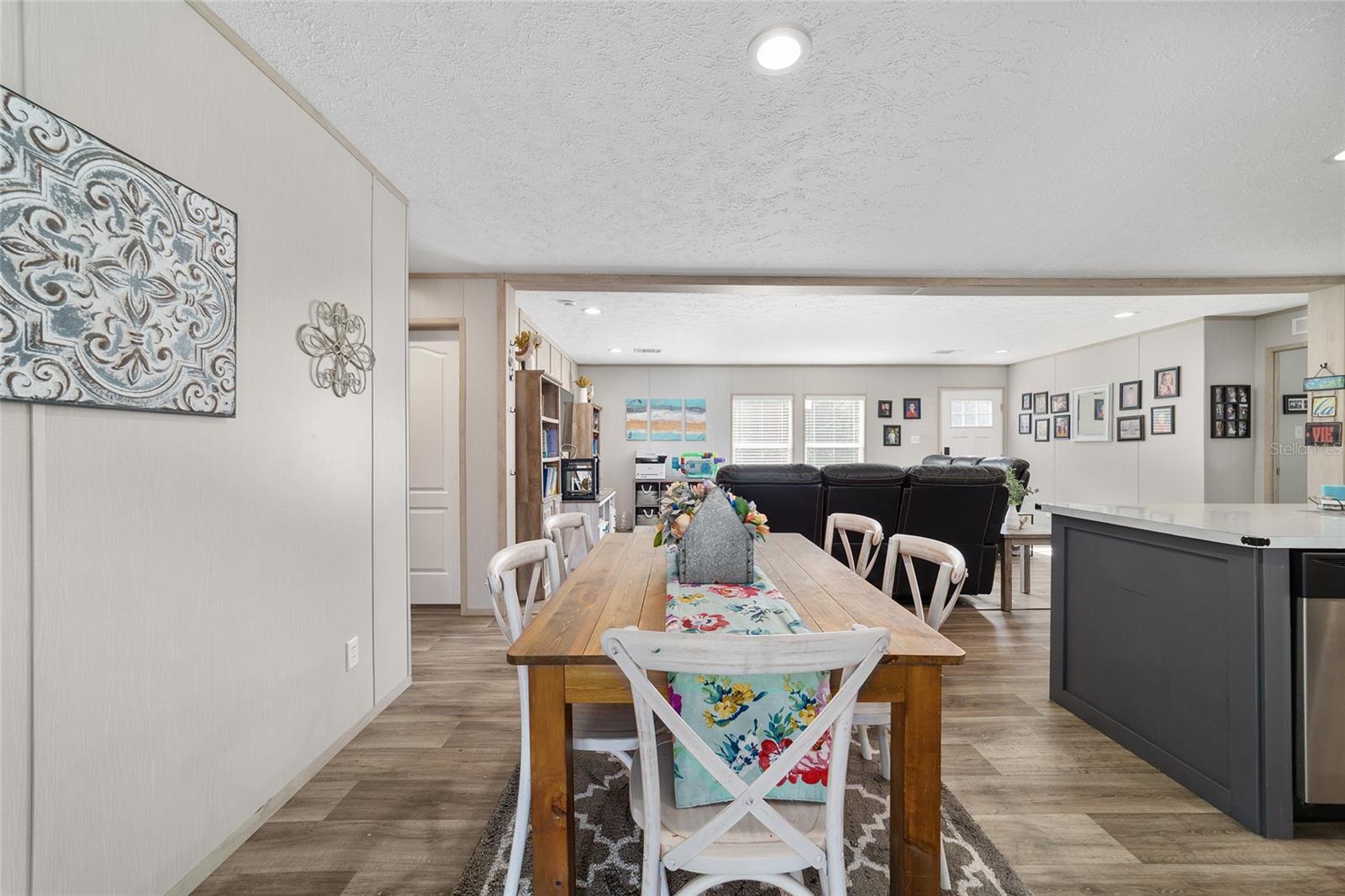 Image 18 of 76 For 18427 60th Street