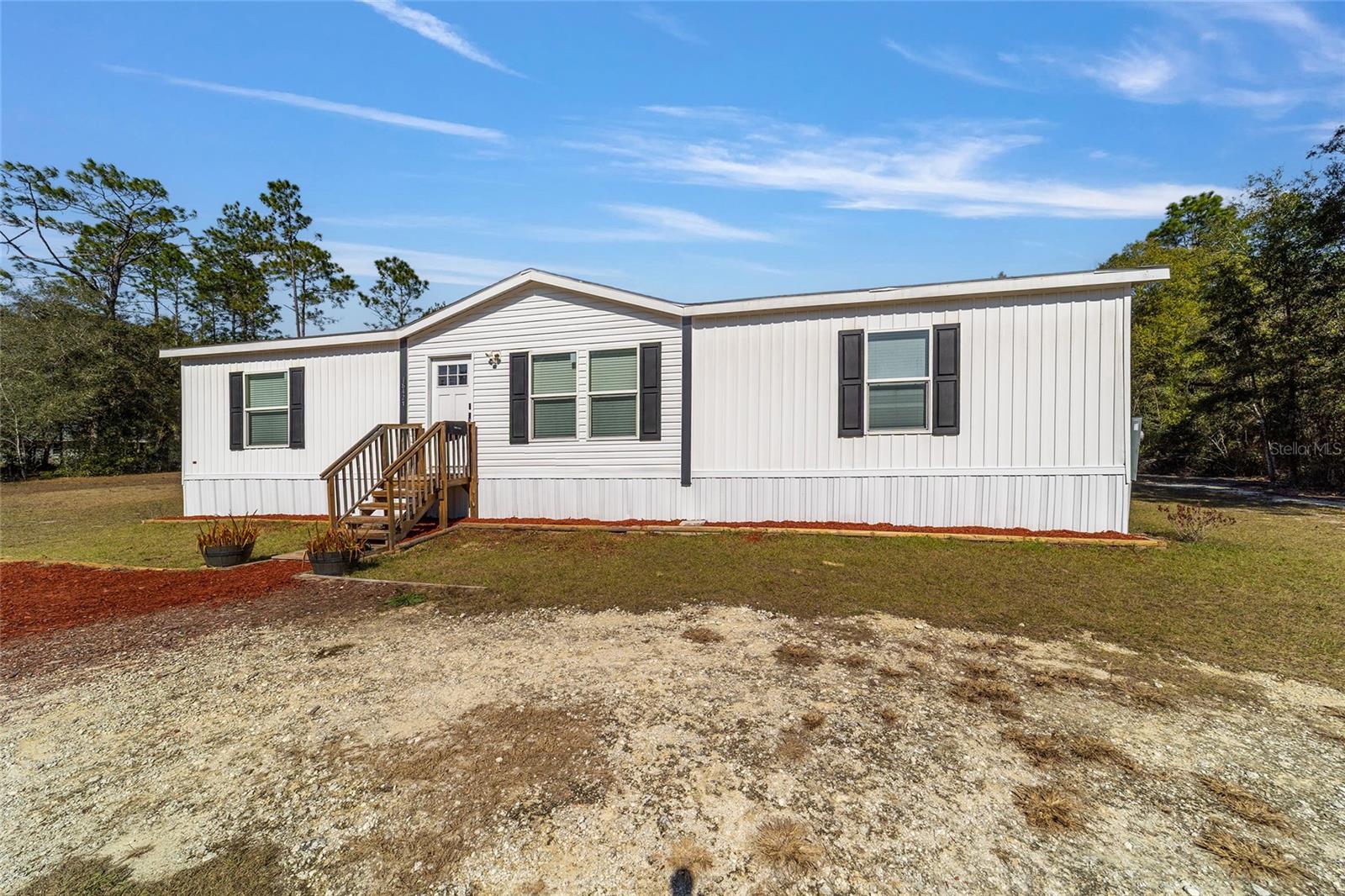 Image 64 of 76 For 18427 60th Street