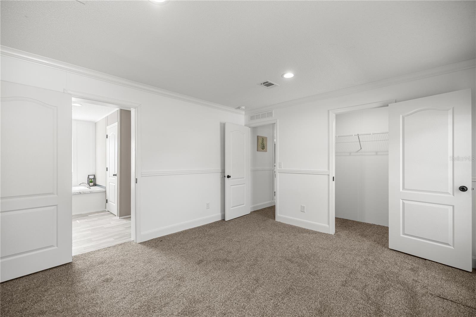 Image 16 of 32 For 1550 162nd Street