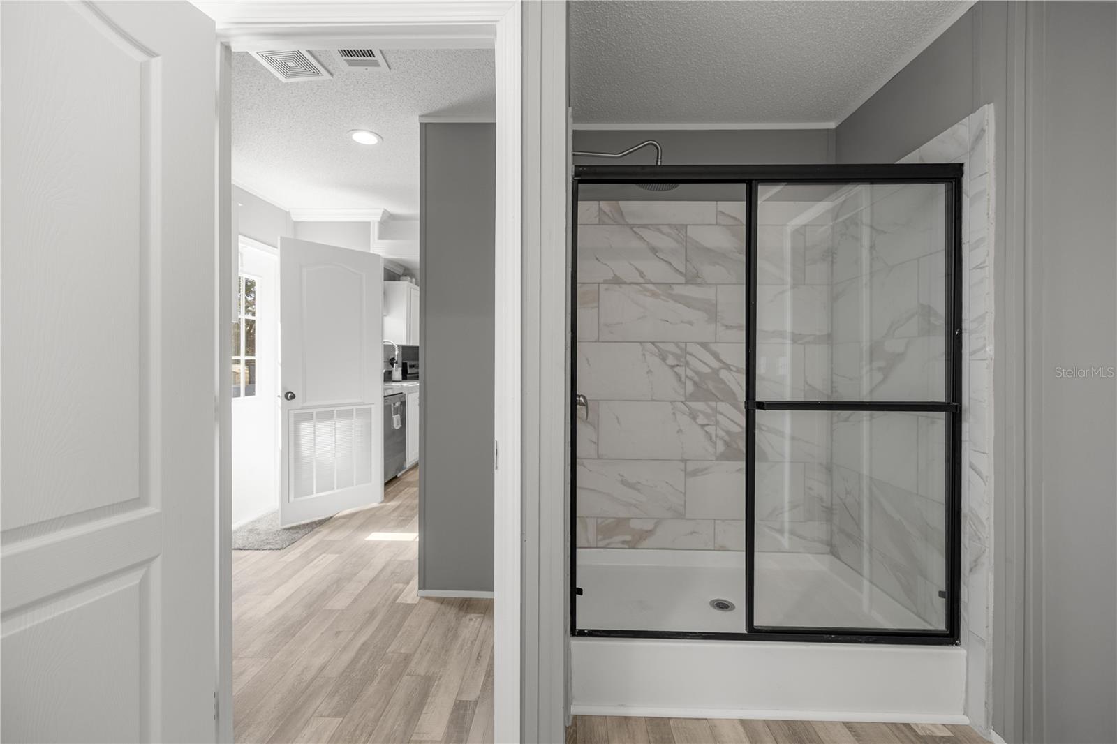 Image 19 of 32 For 1550 162nd Street