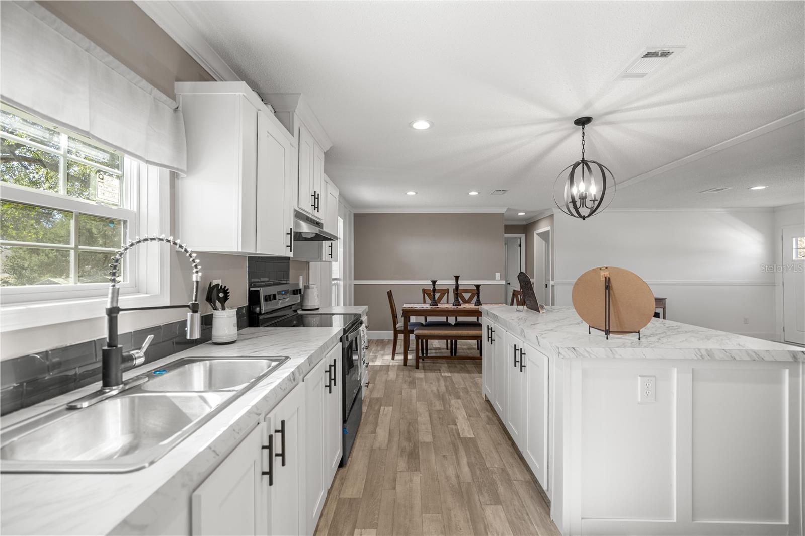 Image 7 of 32 For 1550 162nd Street