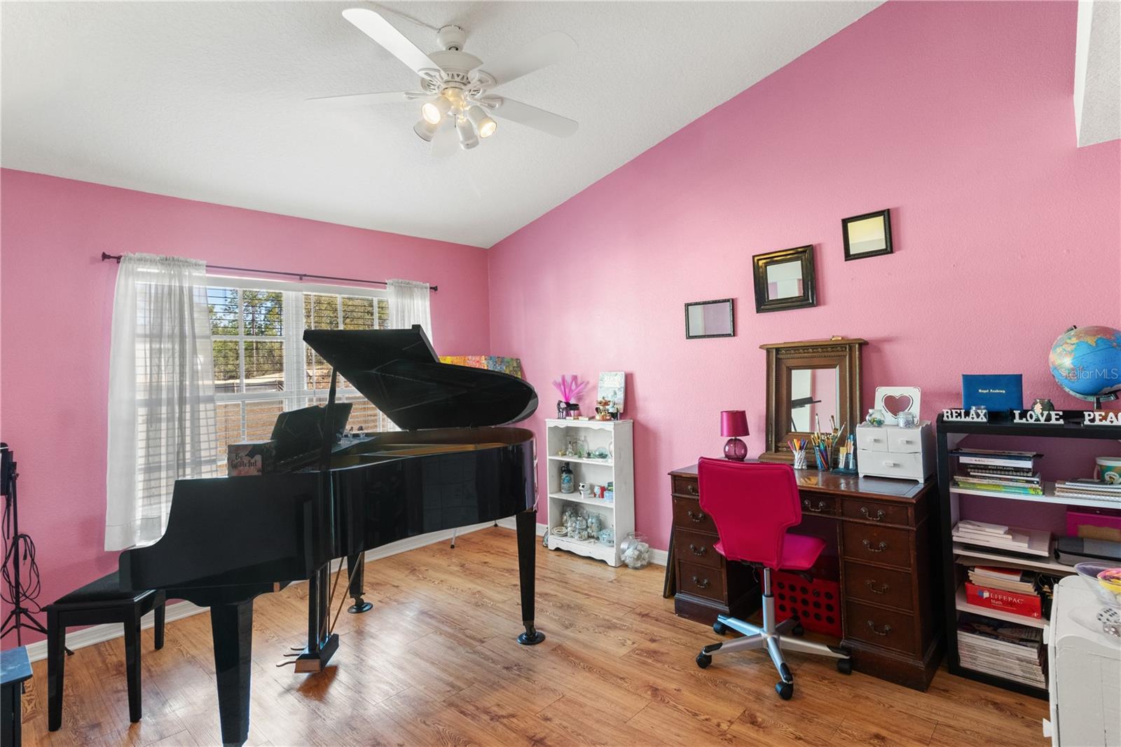 Image 10 of 26 For 4239 Dorchester Circle