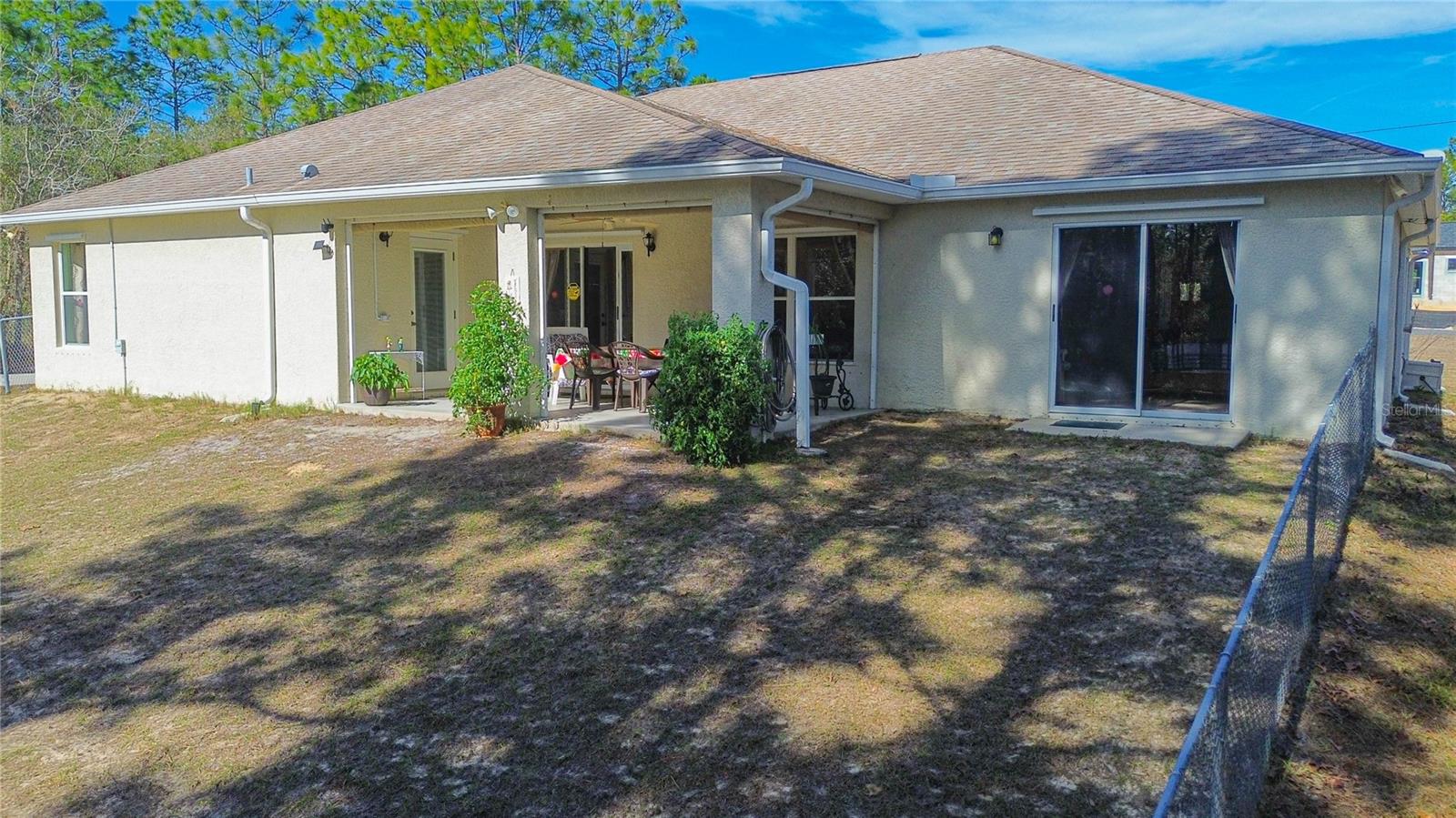 Image 3 of 26 For 4239 Dorchester Circle