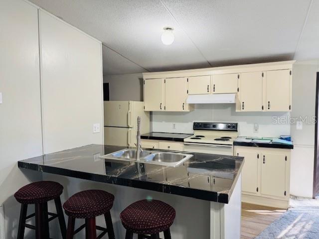 Image 11 of 28 For 15050 113th Court