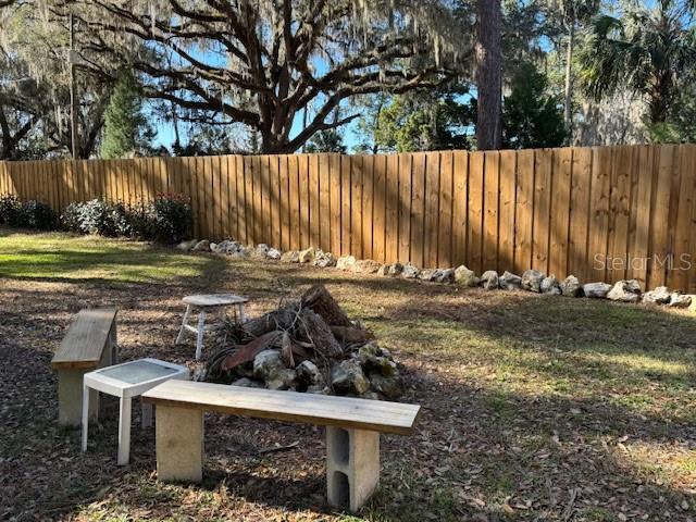 Image 4 of 28 For 15050 113th Court