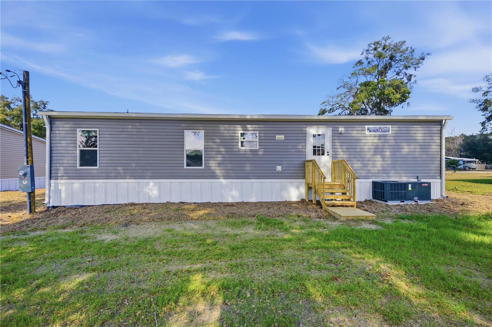 Image 26 of 33 For 1560 162nd Street