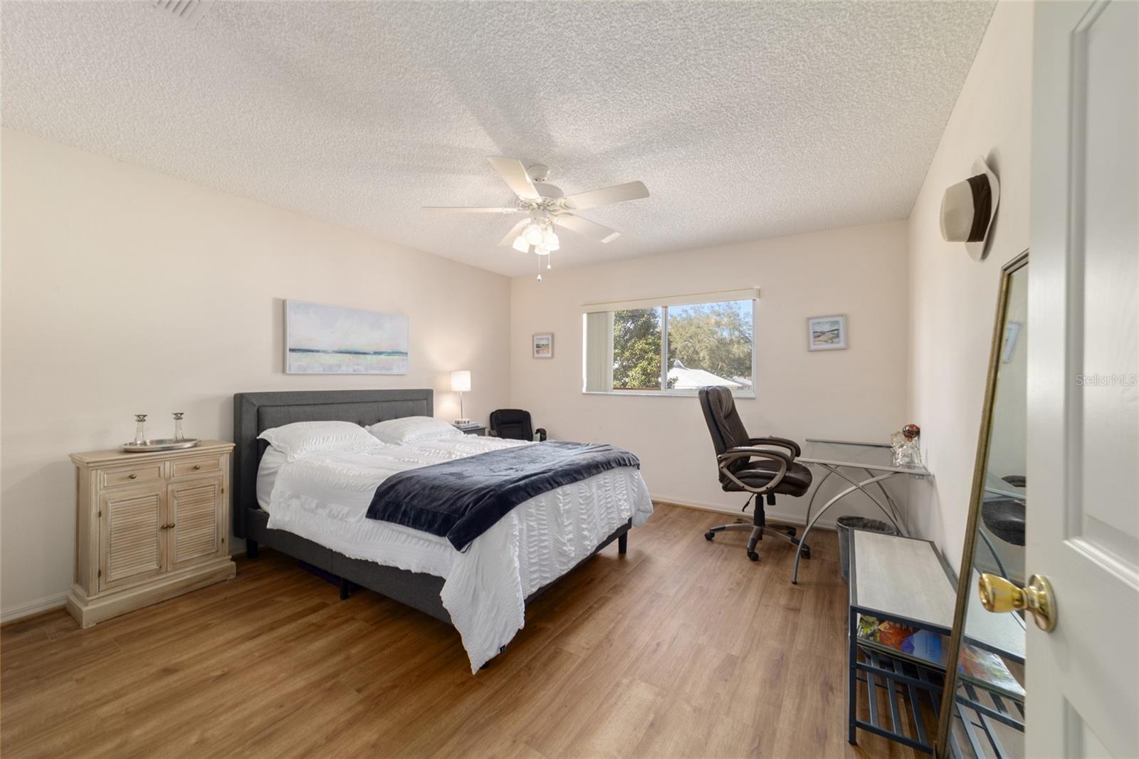 Image 32 of 44 For 9749 97th Street