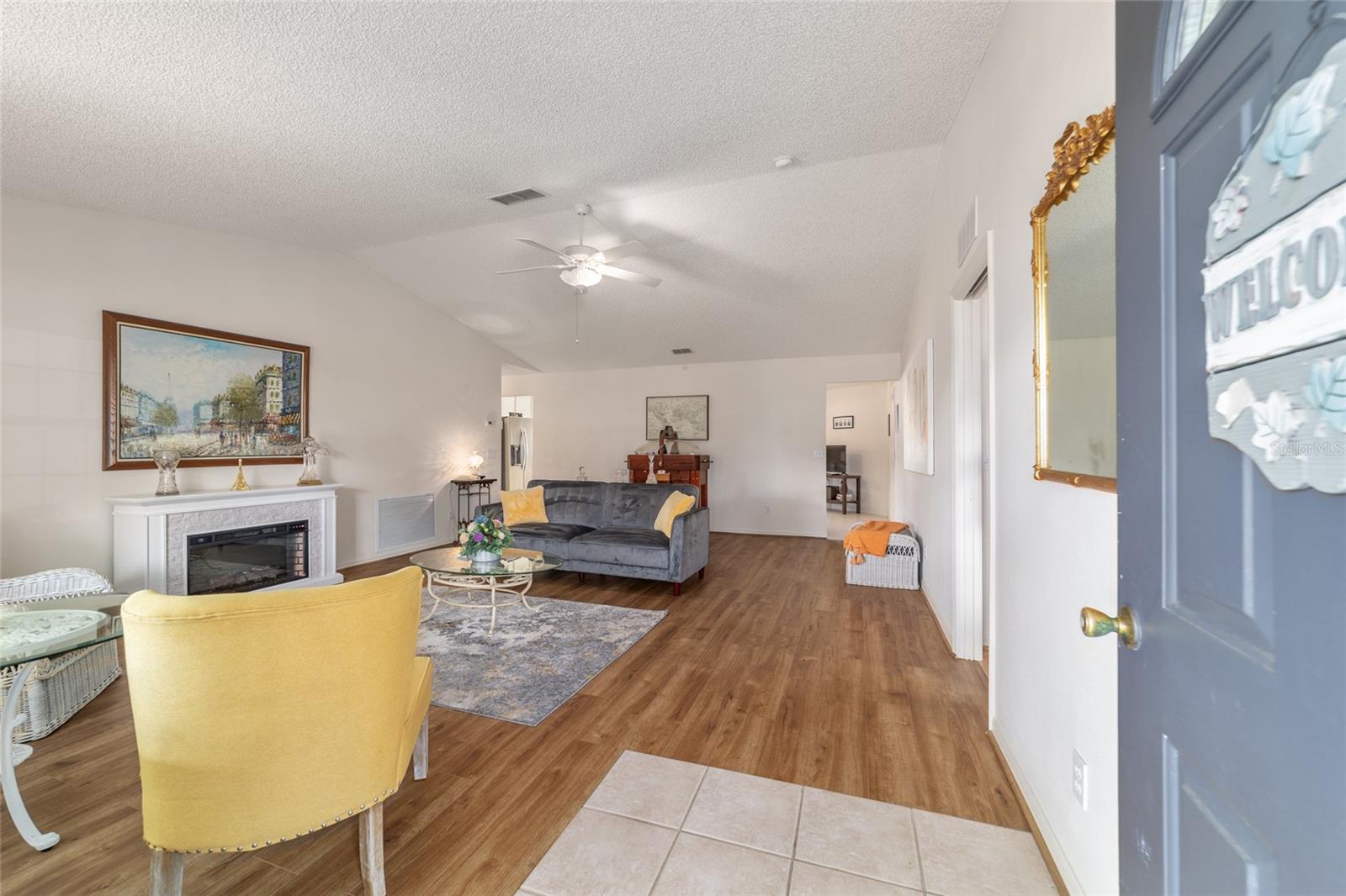 Image 6 of 44 For 9749 97th Street