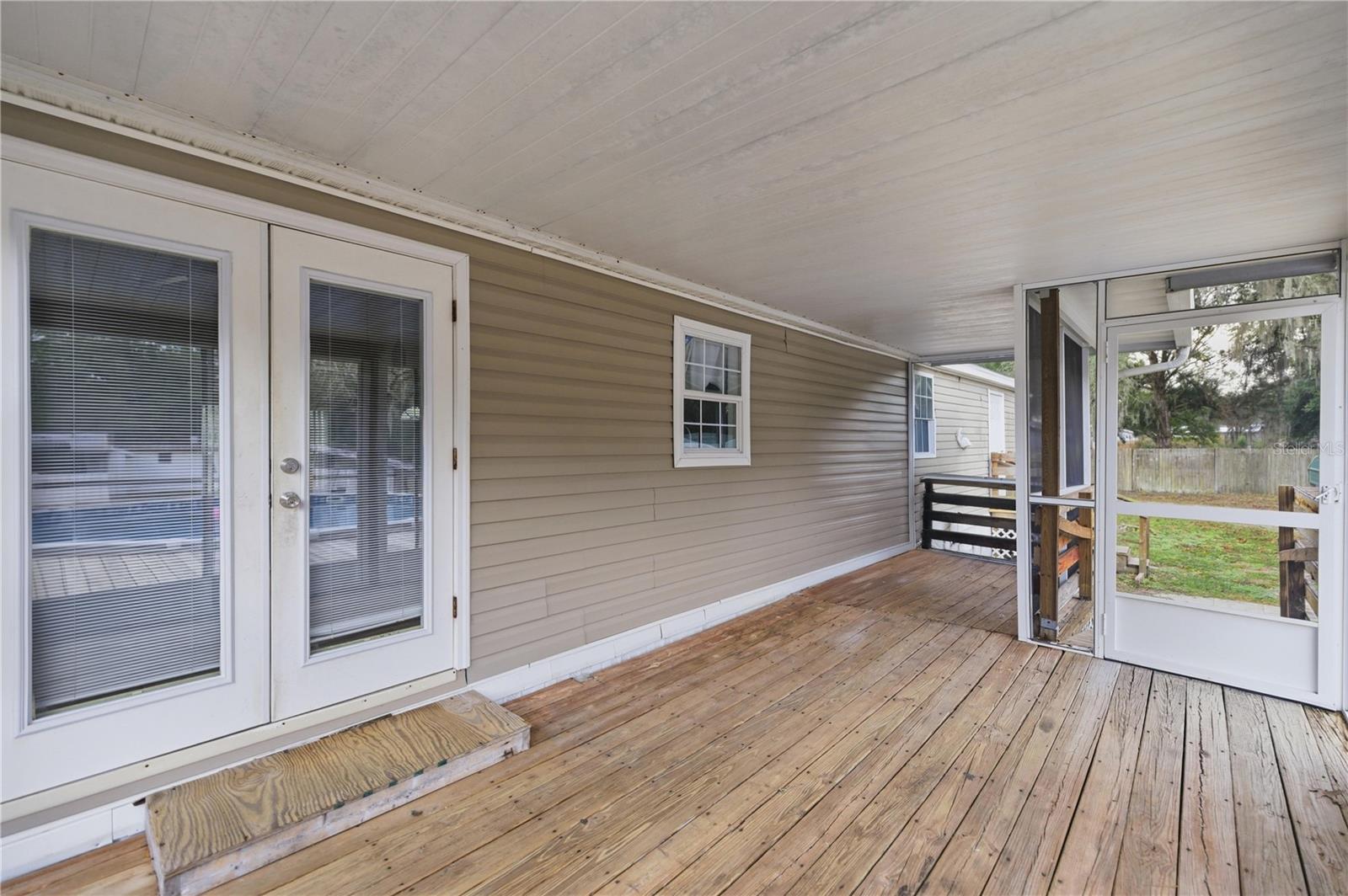 Image 26 of 33 For 14620 95th Avenue