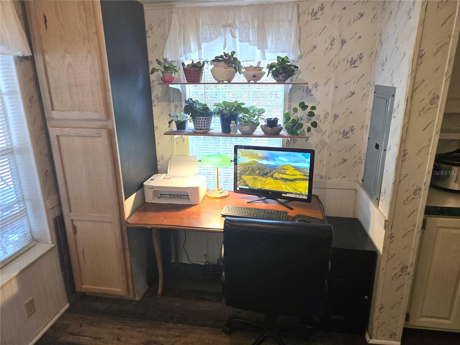 Image 10 of 23 For 2121 170th Avenue Road