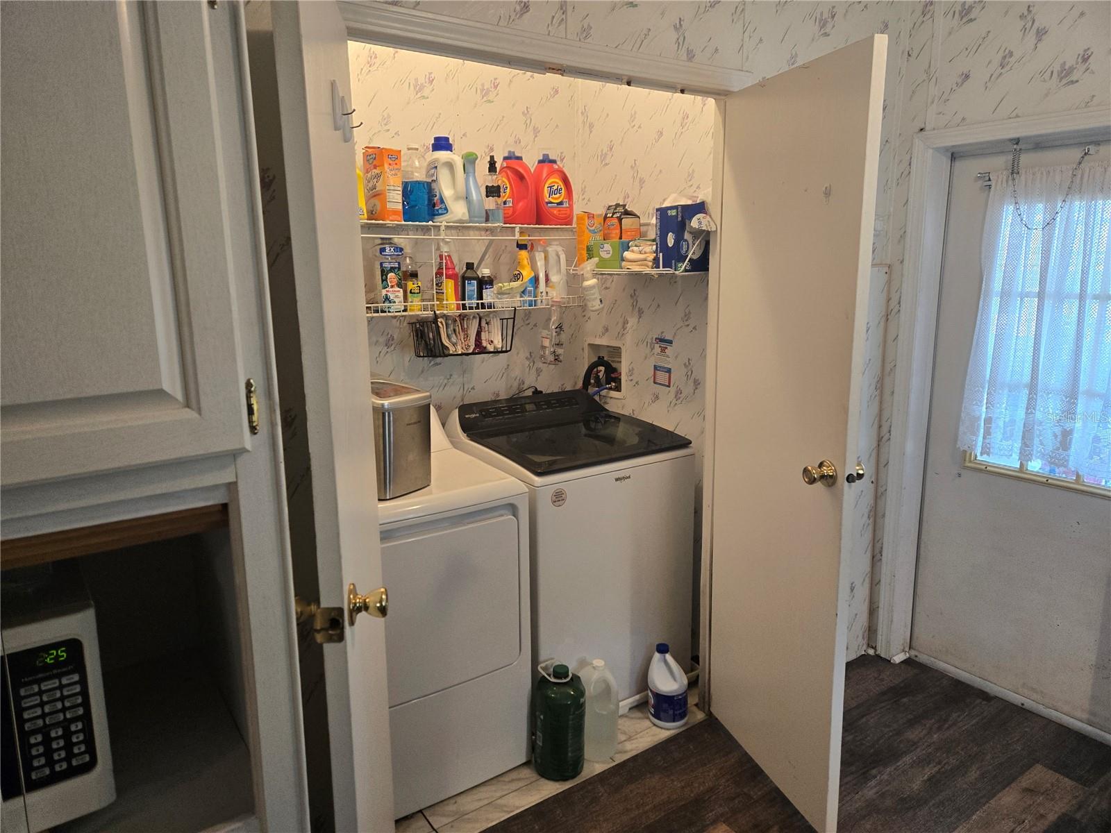 Image 11 of 23 For 2121 170th Avenue Road