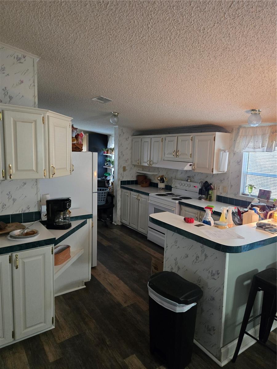 Image 9 of 23 For 2121 170th Avenue Road