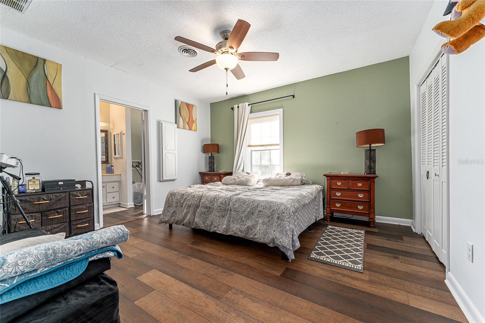 Image 24 of 69 For 15151 & 15101 162nd Terrace