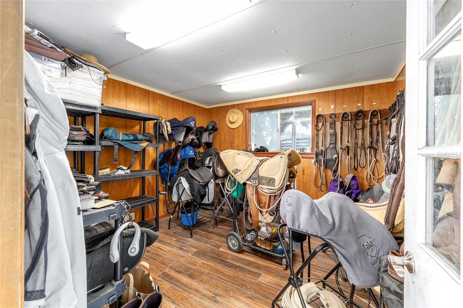 Image 33 of 69 For 15151 & 15101 162nd Terrace