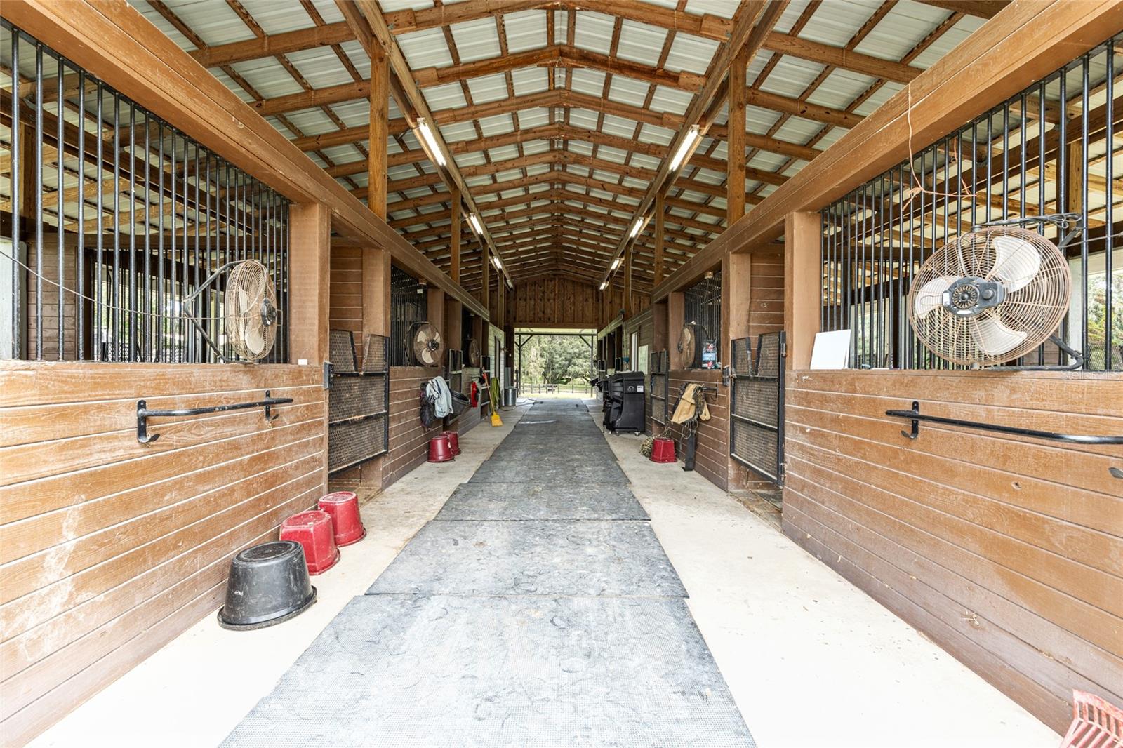 Image 41 of 69 For 15151 & 15101 162nd Terrace