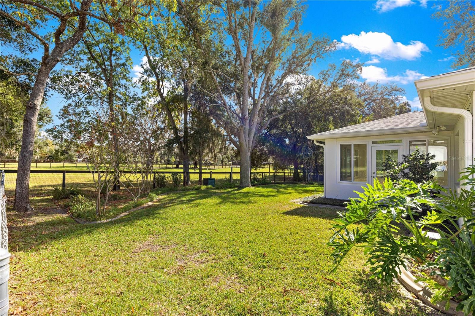 Image 31 of 51 For 10501 60th Terrace