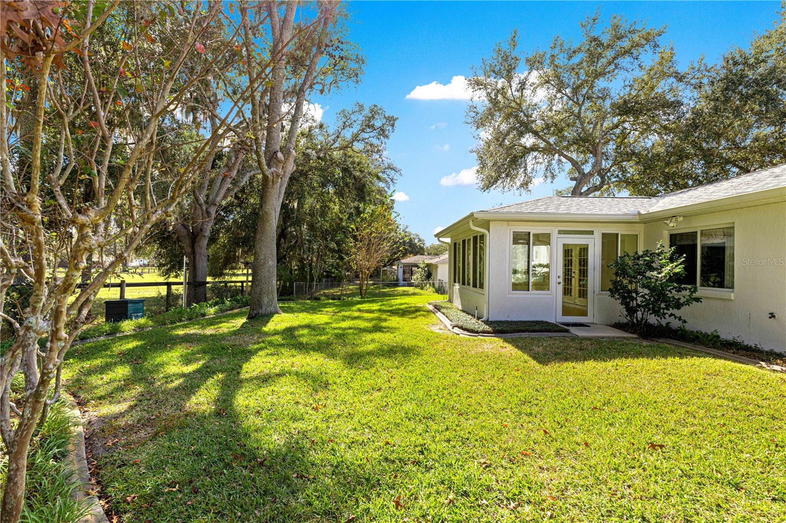 Image 32 of 51 For 10501 60th Terrace