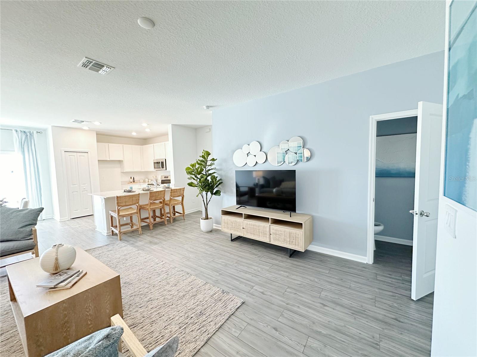 Image 19 of 27 For 3437 37th Avenue Road