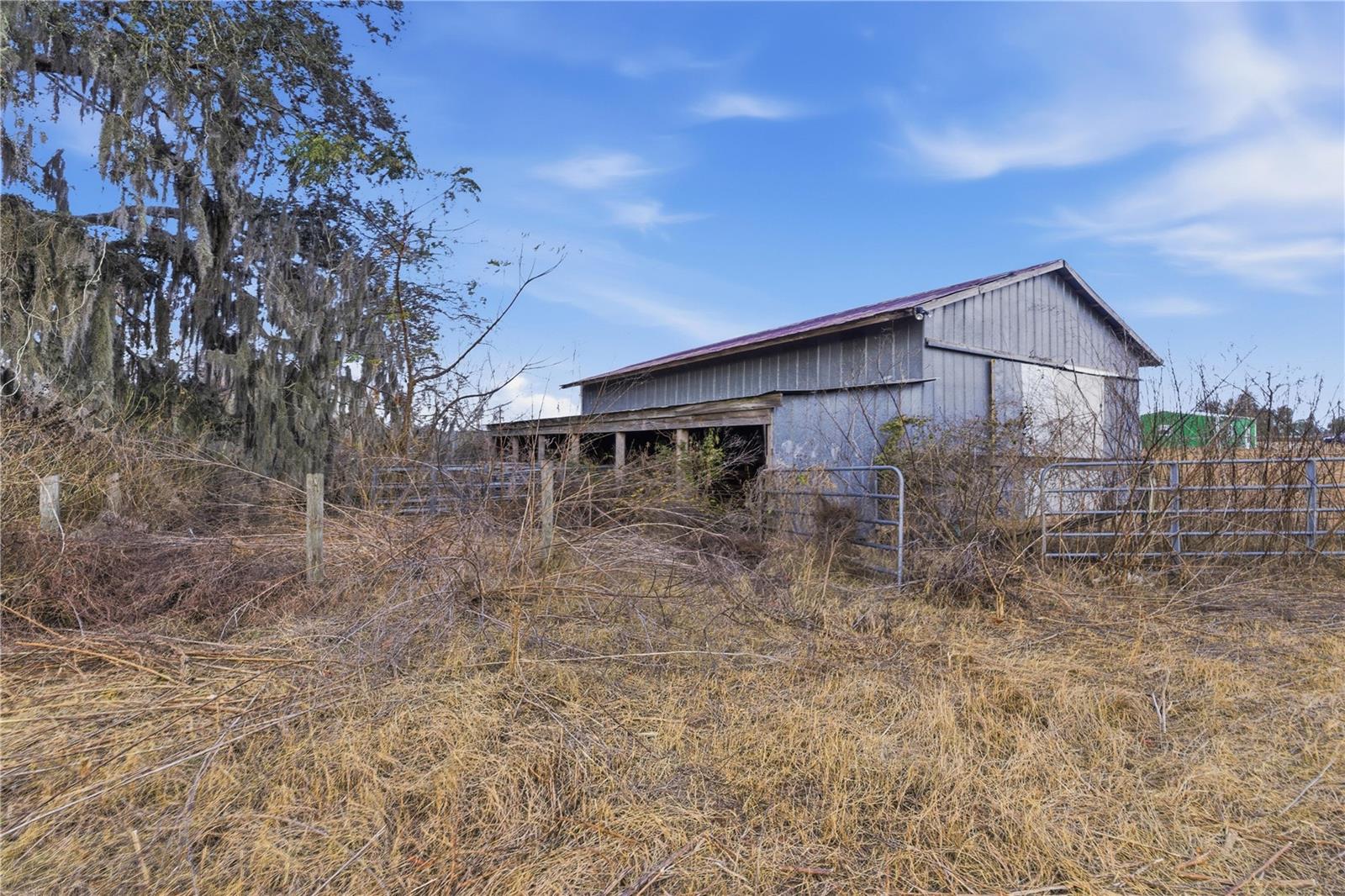 Image 28 of 44 For 9900 Sunset Harbor Road